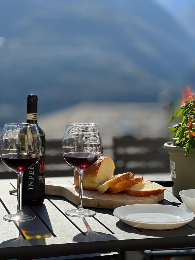 Panoramic Apartment Italian Alps Valtellina Near Sondrio, Tirano Poggiridenti Eksteriør billede