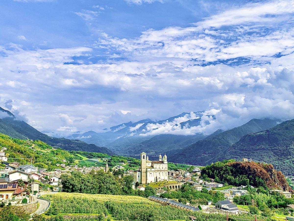 Panoramic Apartment Italian Alps Valtellina Near Sondrio, Tirano Poggiridenti Eksteriør billede